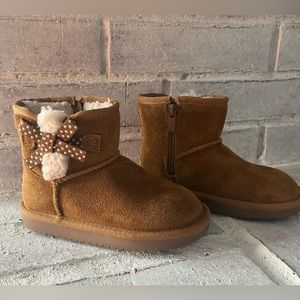 Koolaburra Victoria Mini